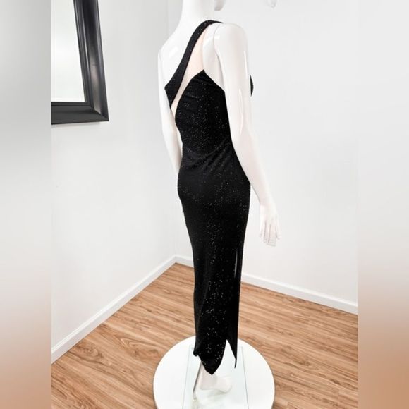 Alice + Olivia Mercedes One-Shoulder Dress size 2 - Picture 9 of 13